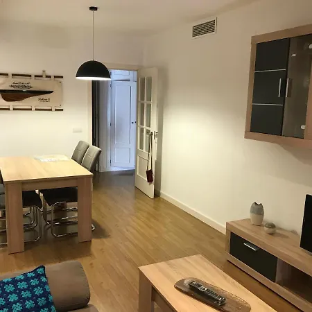 아파트 Piso Aurora 산루카데바라메다